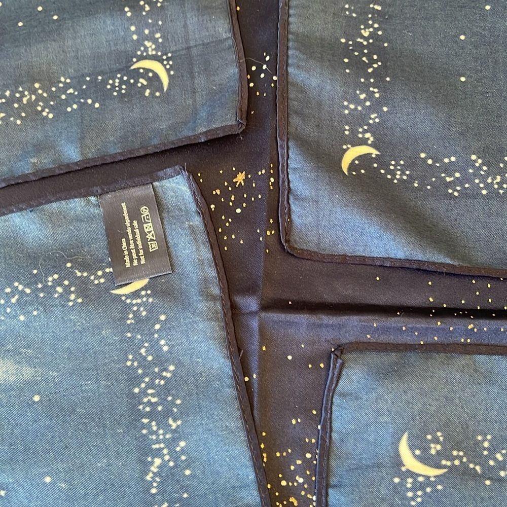 Lancôme Paris Blue Silky - Polyester Square Scarf Stars & Moon Galaxy Milky Way - Picture 8 of 16